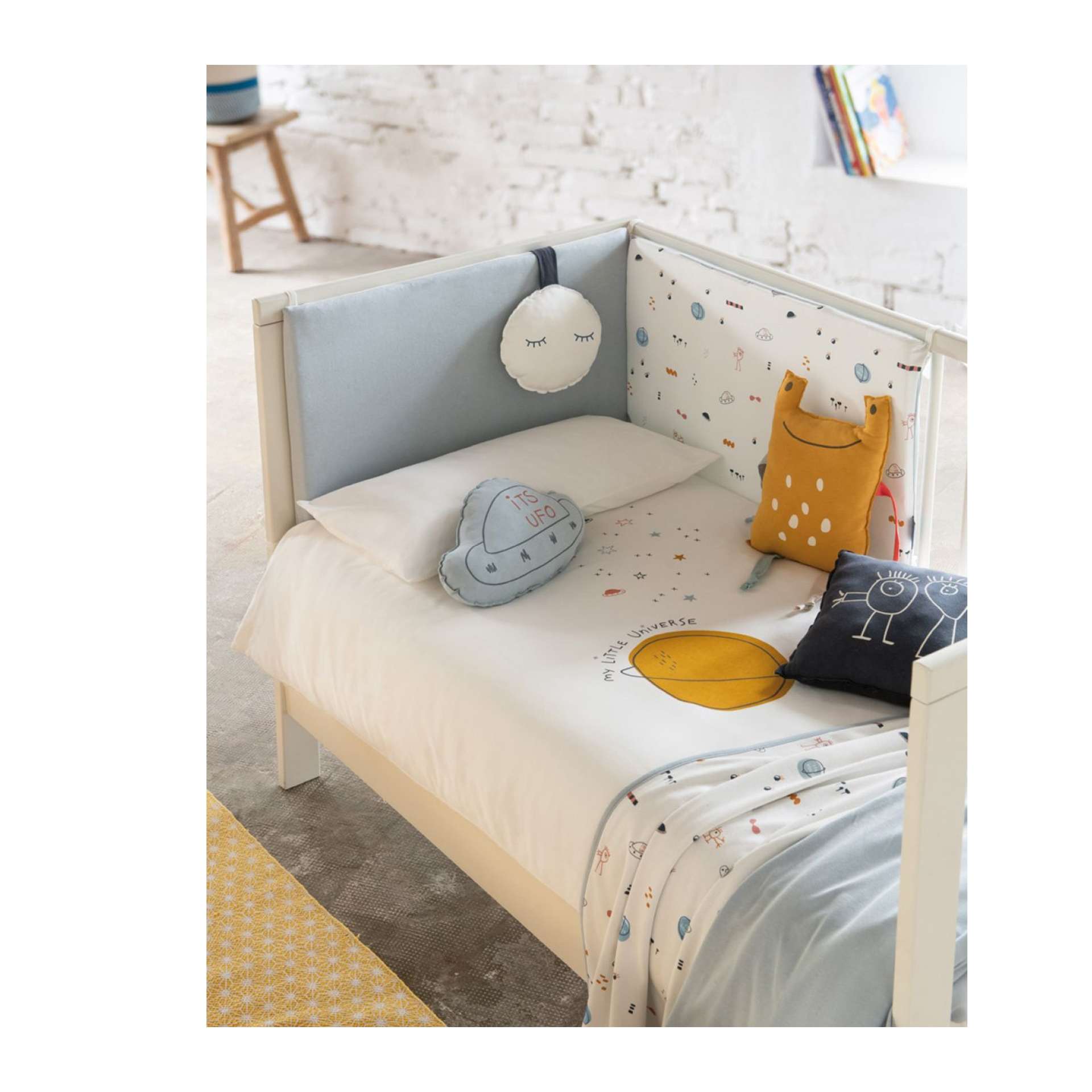 PACK 3 ALMOFADAS UFO