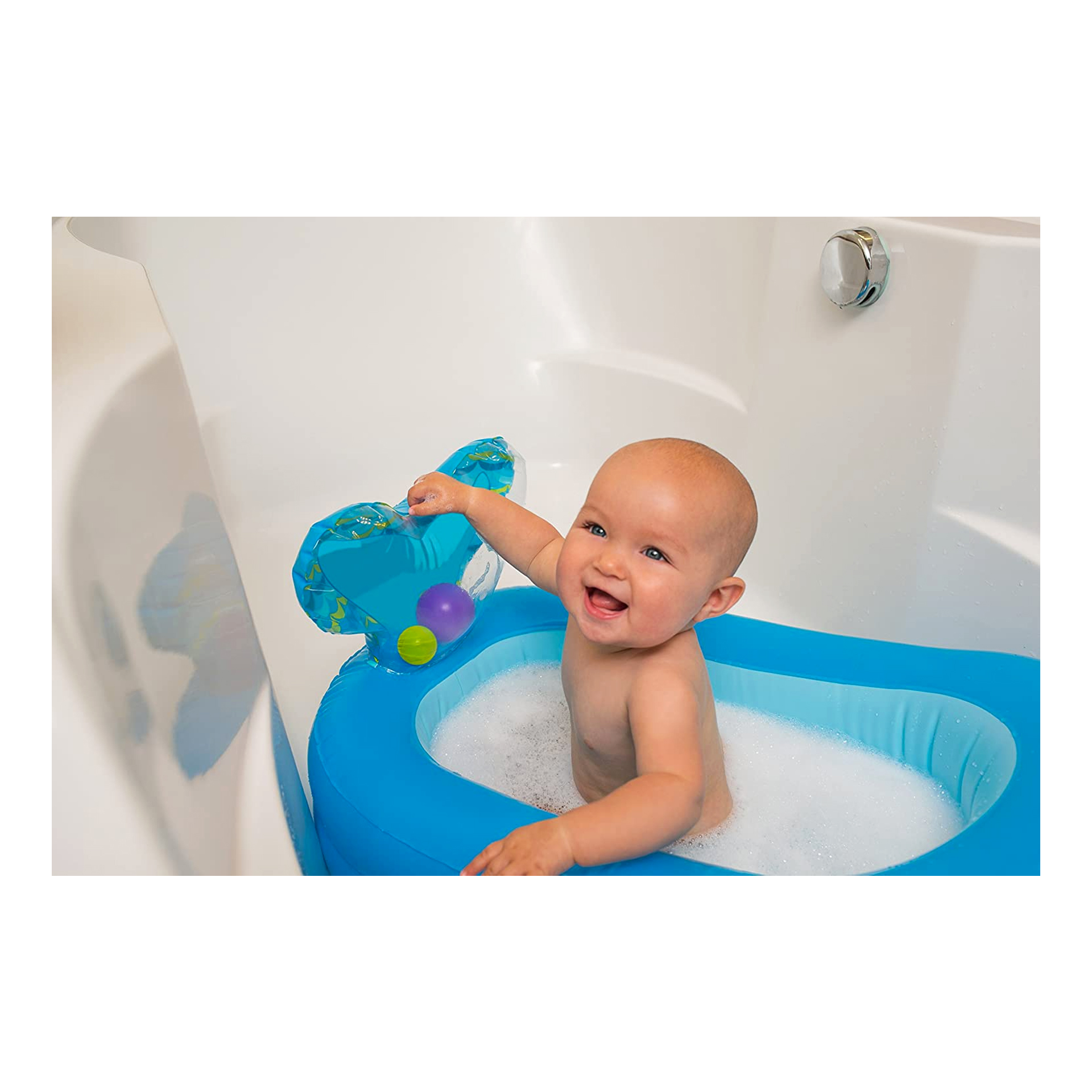 BANHEIRA INSUFLÁVEL BALEIA COM BOLAS