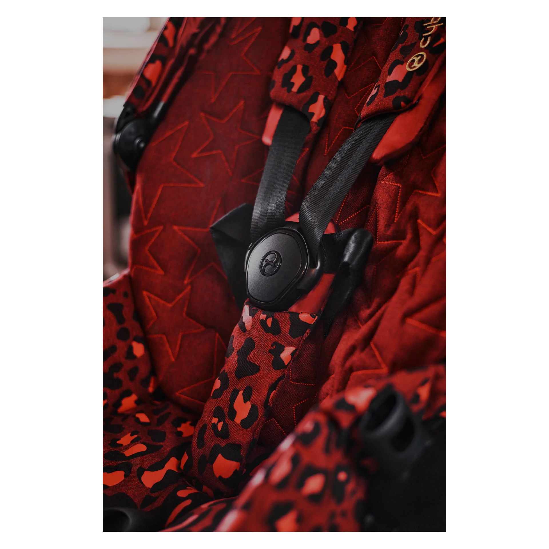 PRIAM ROCKSTAR ROSENROT RED DARK