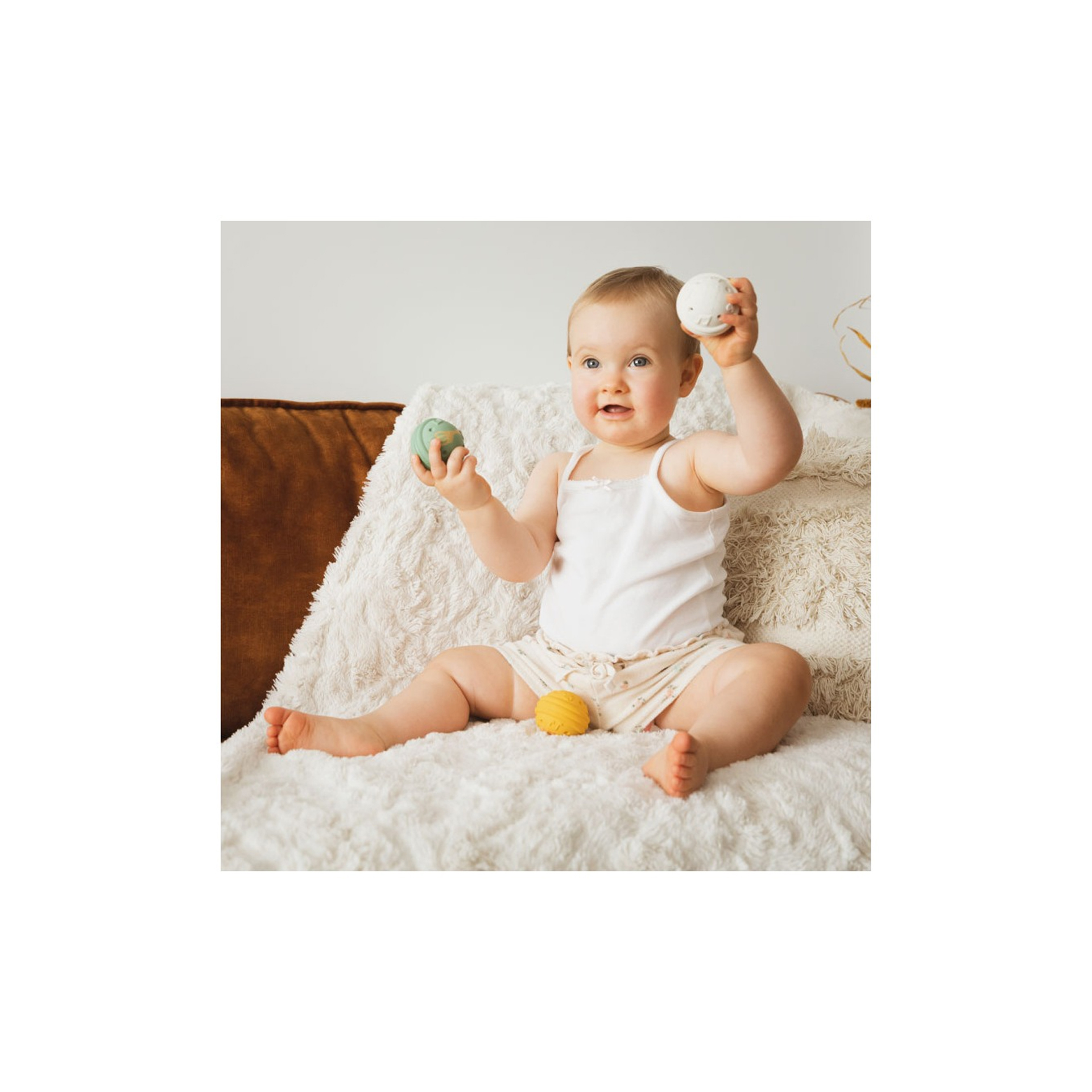 AUDIÇÃO: 3 BOLAS PEQUENAS MUSICAIS SOPHIE LA GIRAFE