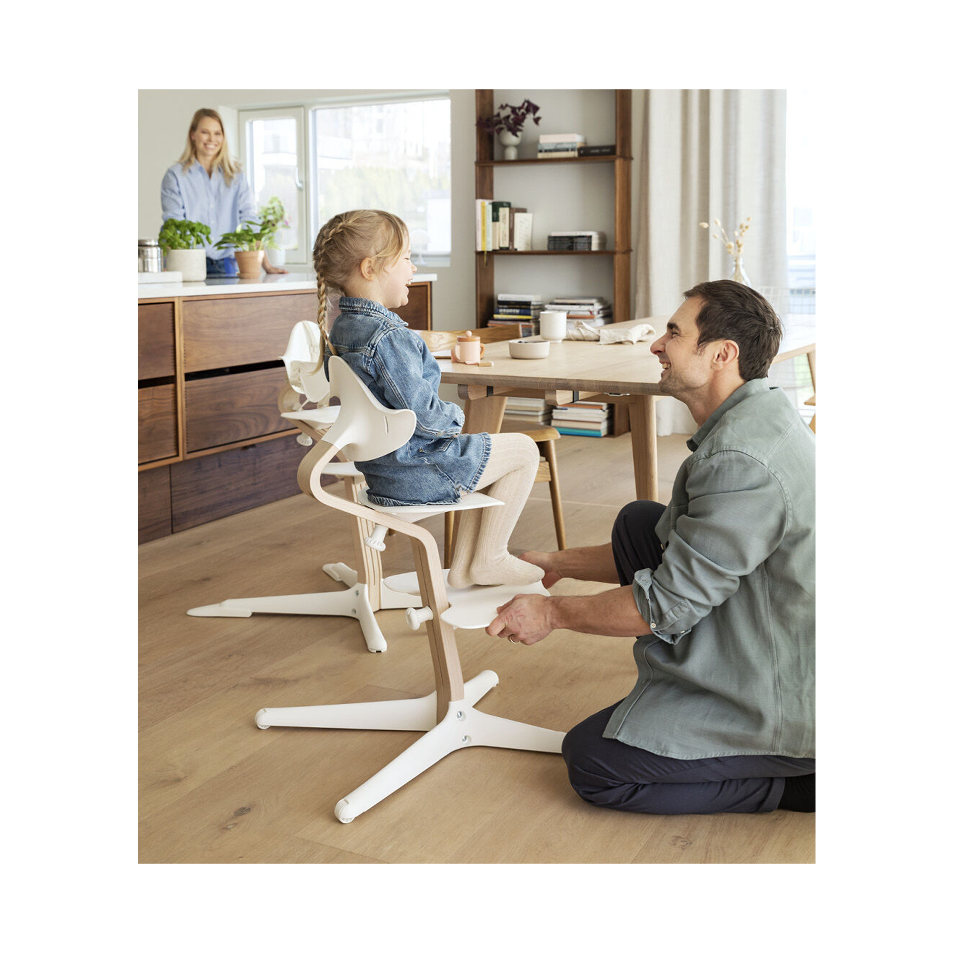 CADEIRA DE PAPA NOMI