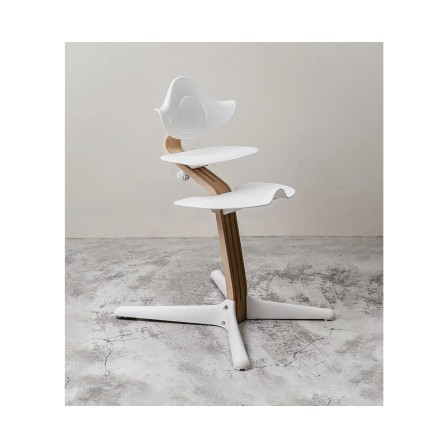 CADEIRA DE PAPA NOMI WALNUT