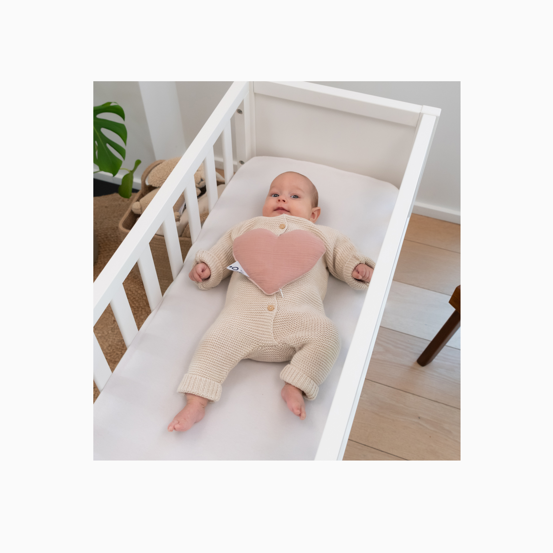 ALMOFADA ANTICÓLICAS SNOOGY CORAÇÃO ROSA