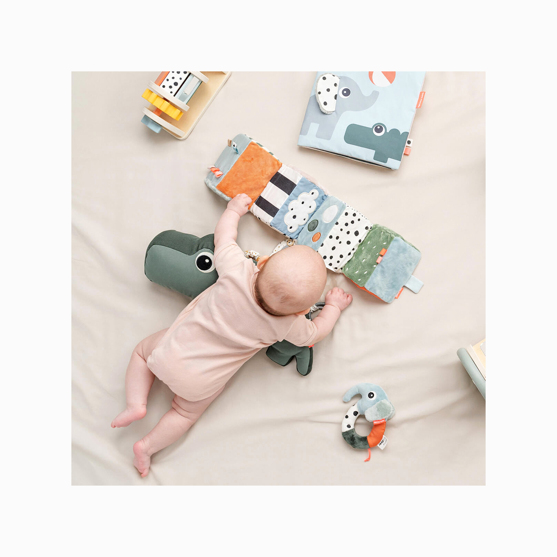 CUBO SENSORIAL DESDOBRÁVEL