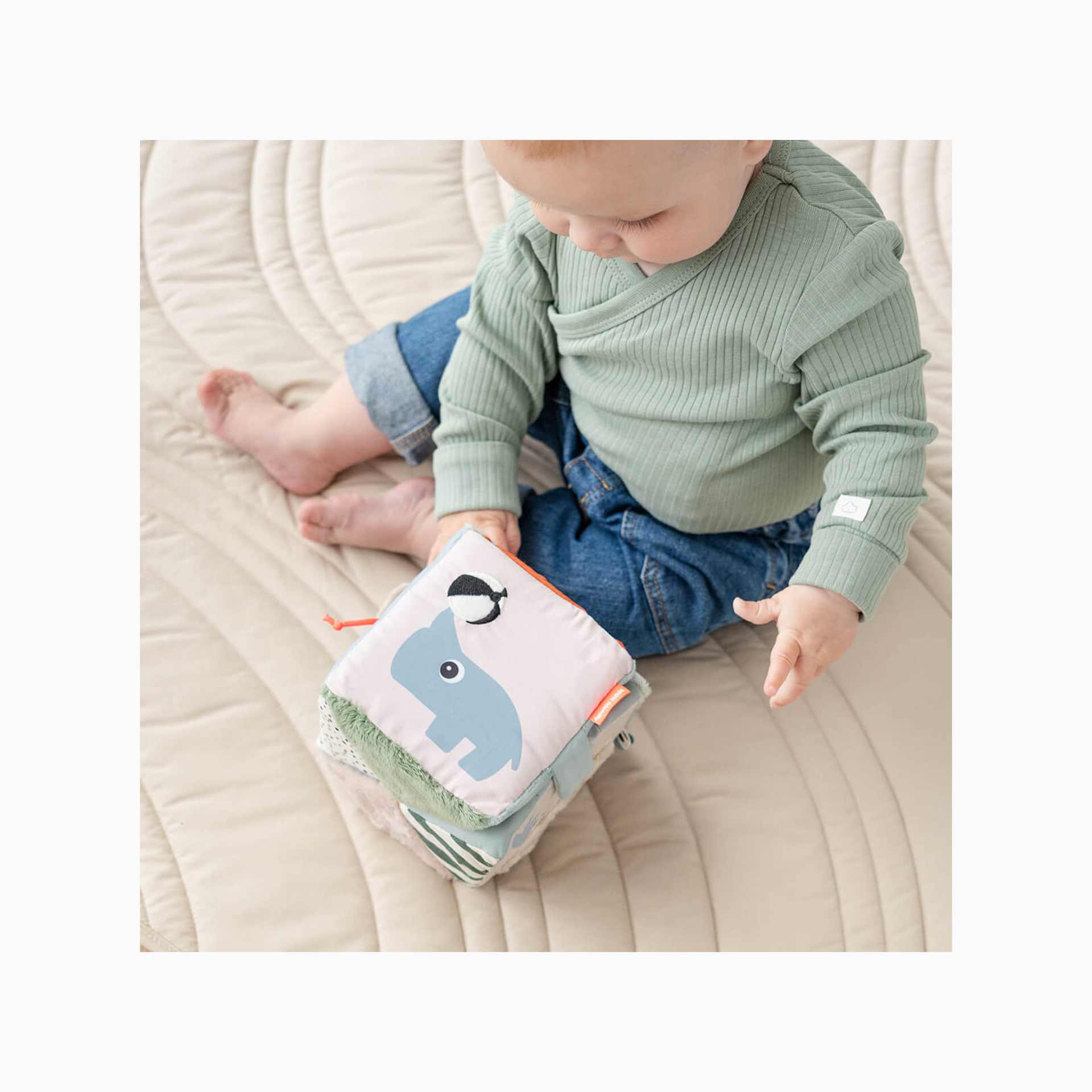 CUBO SENSORIAL DESDOBRÁVEL