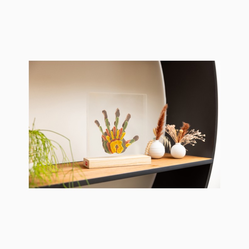 FAMILY PRINTS