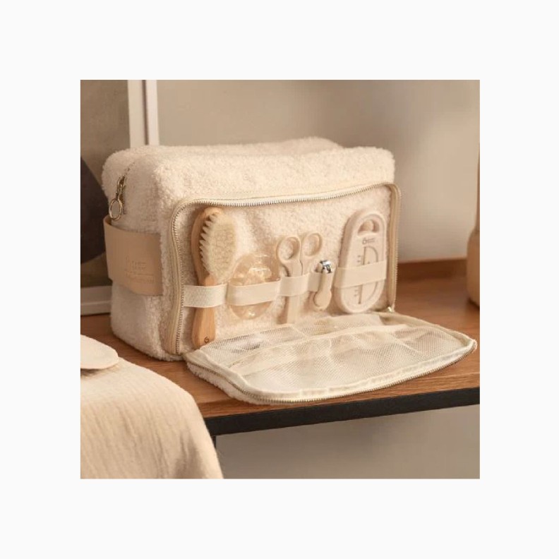 NECESSER DE HIGIENE CURL WHITE