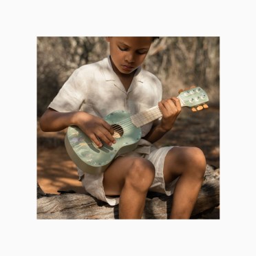 GUITARRA DE MADEIRA - SAFARY FRIENDS